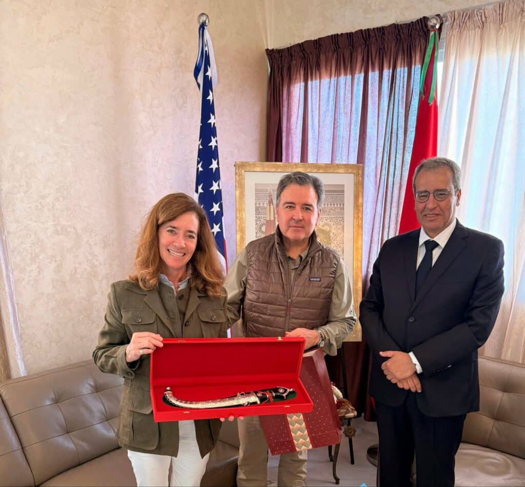 Duke Buchan à Dakhla évoquant les opportunités économiques du Sahara marocain